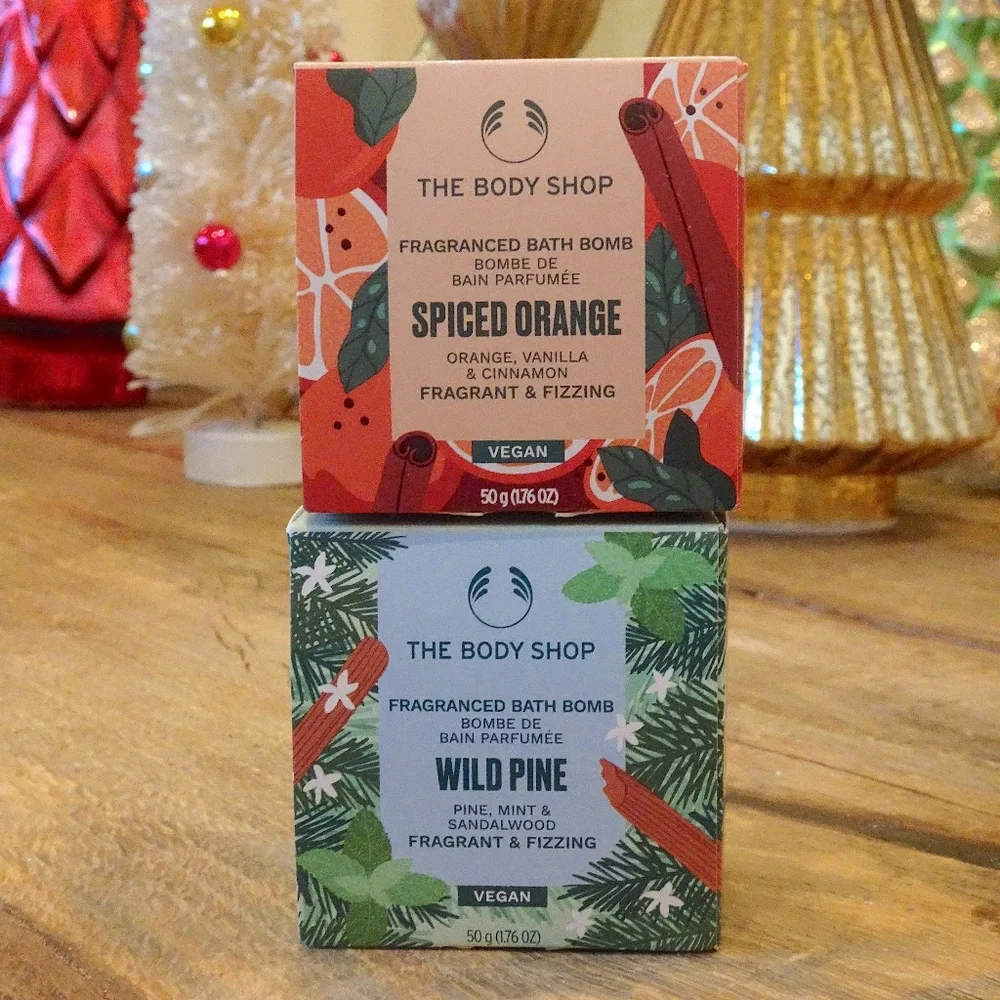 NEW! The Body Shop Vegan Wild Pine Fragranced Bath Bomb - Pine, Mint, Sandalwood
